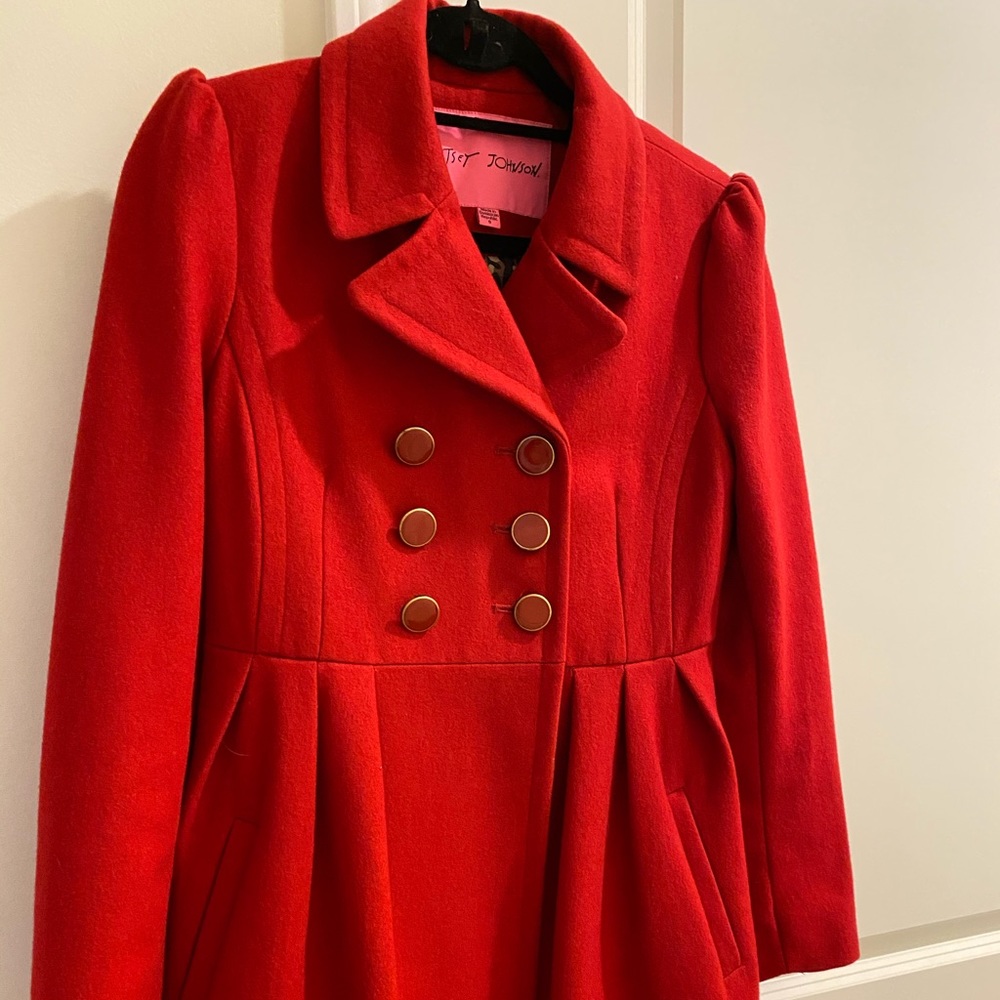 Betsy Johnson Red coat size 6